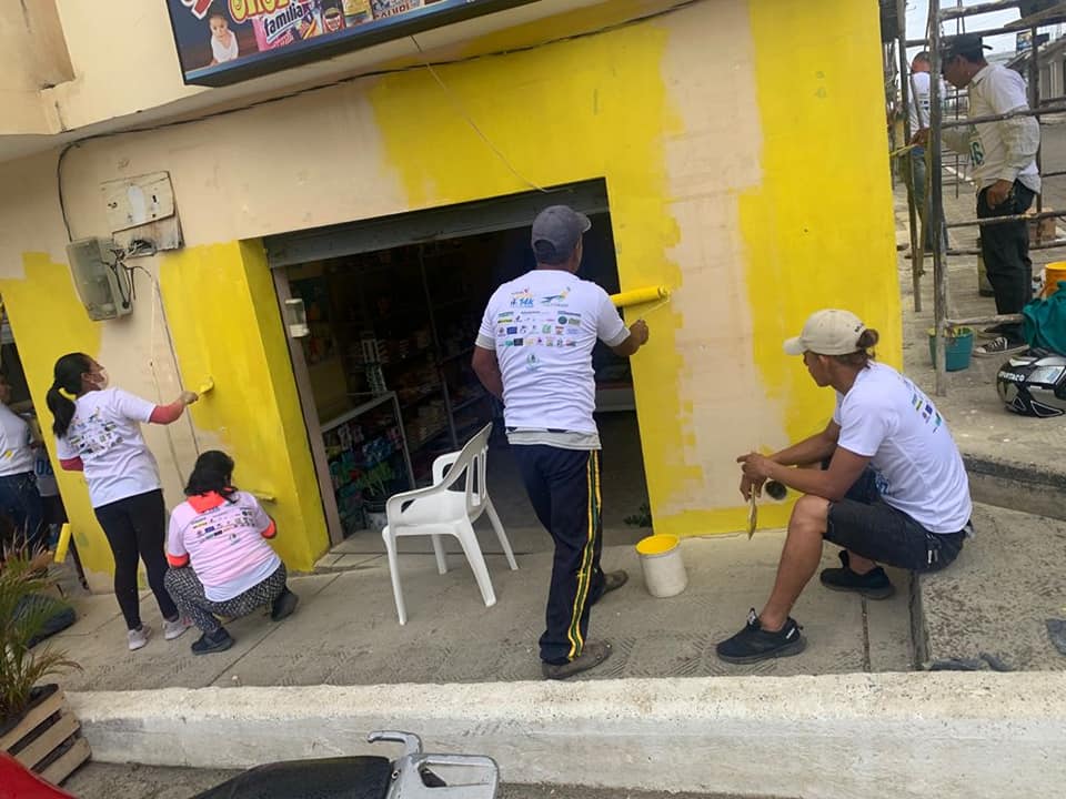 vecinos se unieron para pintar